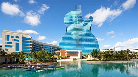 Hotels near Seminole Hard Rock Casino Hollywood.